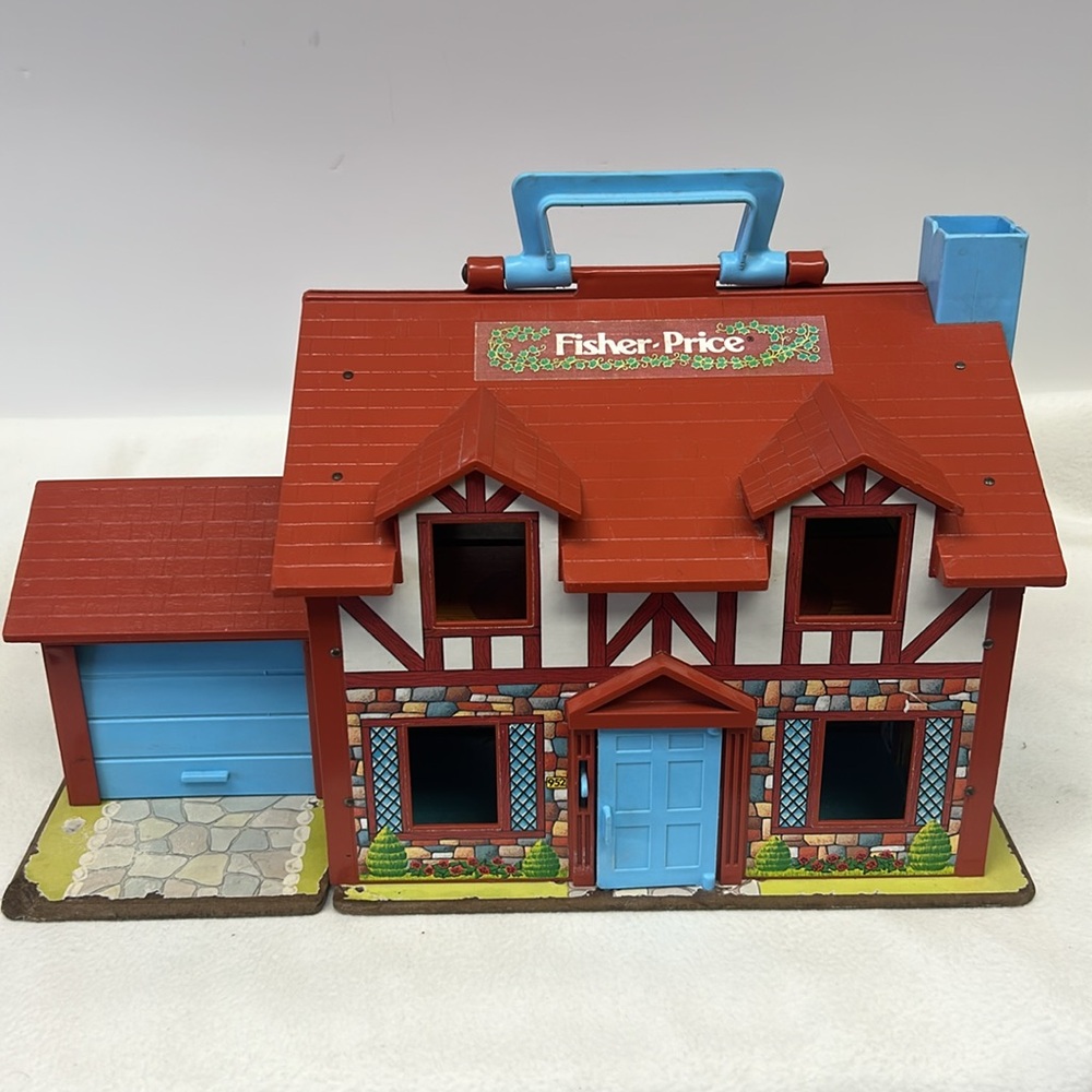 Vintage 1980 FISHER-PRICE “Little People Tudor House “ # 952